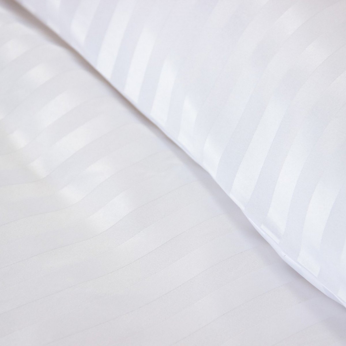 Parure de lit - housse de couette avec taies en satin de coton blanc, EDEN