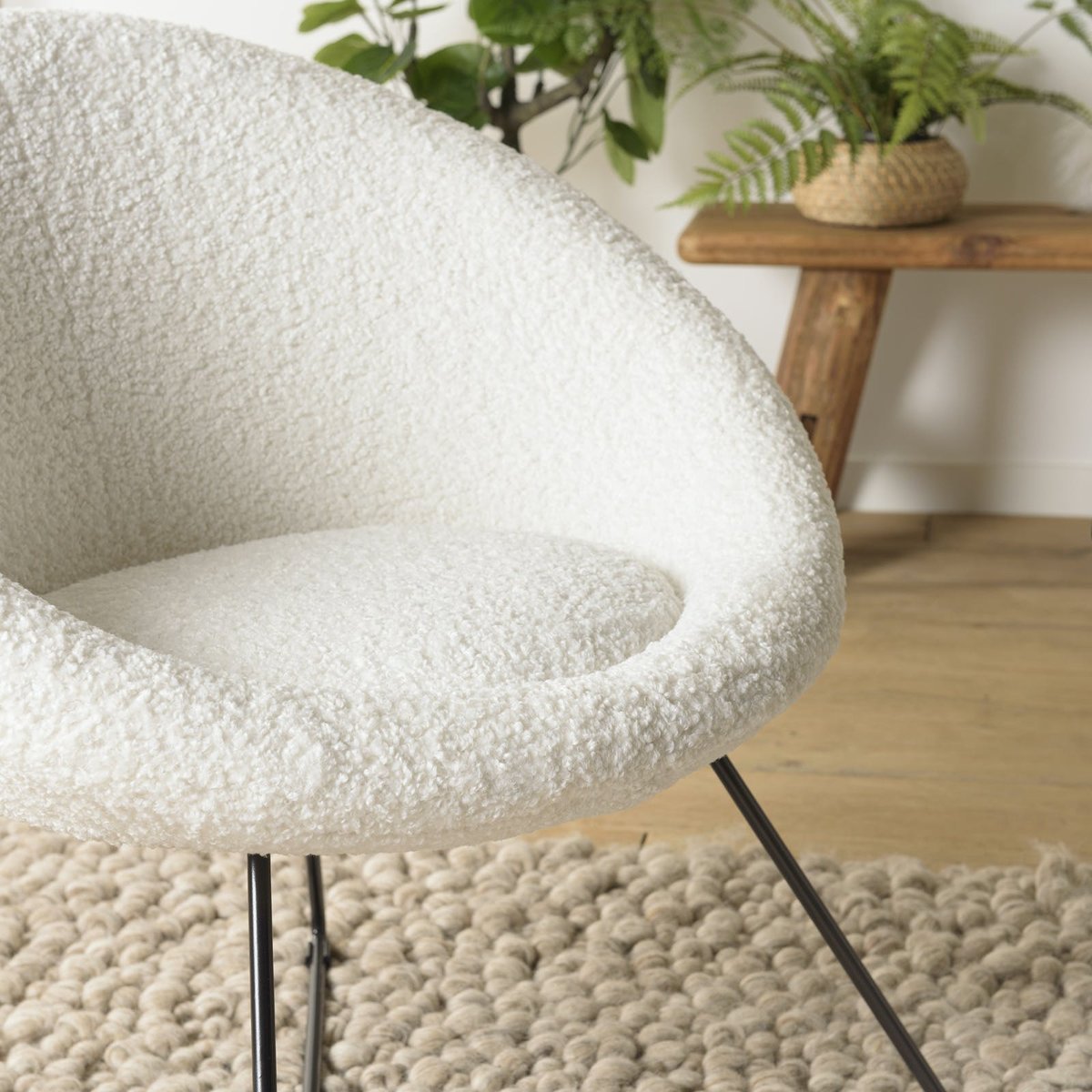 Fauteuil rond blanc tissu bouclette TIM blanc, PIER IMPORT