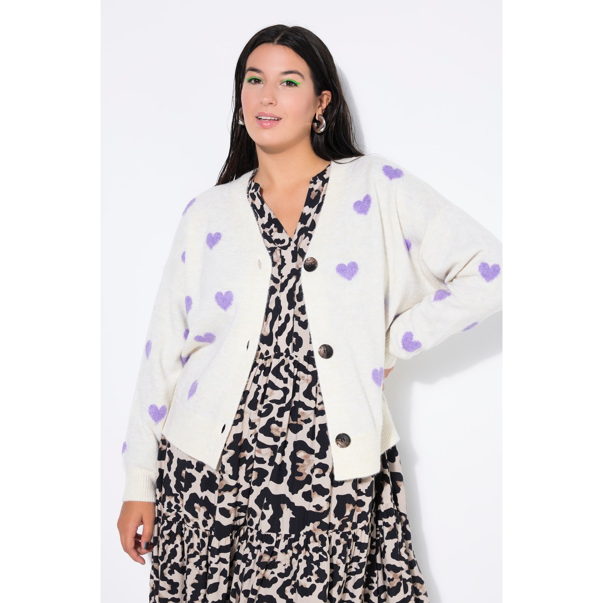 Cardigan oversize, motif cœurs champagne clair, STUDIO UNTOLD