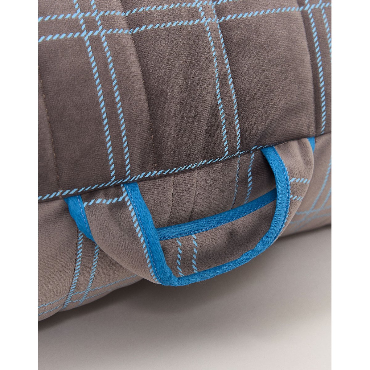 Pouf long - taille enfant - OASIS Eco-velours grey blue windowpane, NOBODINOZ