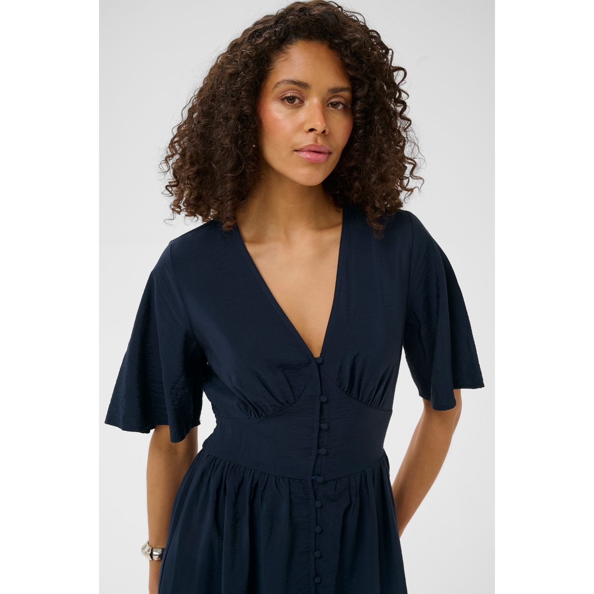 Robe bleu marine, KAFFE