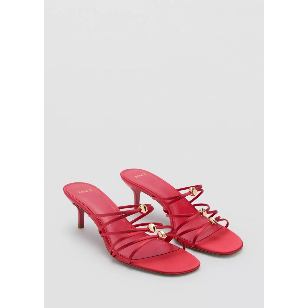 Sandales à talon avec brides satinées rouge, MANGO