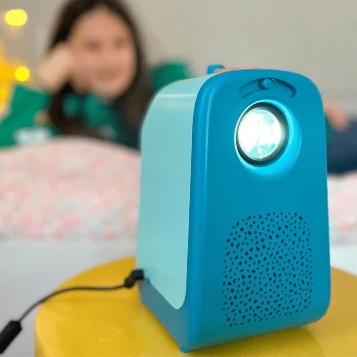 Vidéoprojecteur Tikino des 3-10 ans qui éveille et émerveille bleu, TIKINO