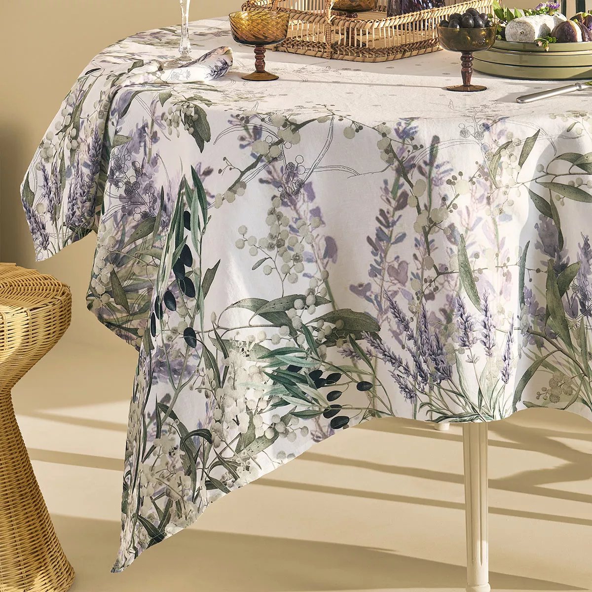 Chemin de table lin & coton lavé PARFUM DE LAVANDE mauve, GARNIER THIEBAUT