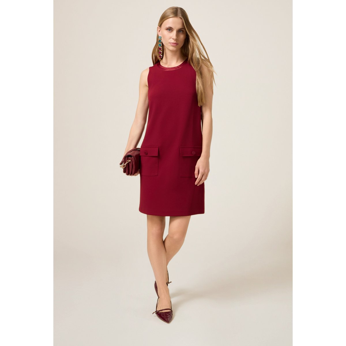 Robe fourreau avec poches et boutons rouge, OLTRE