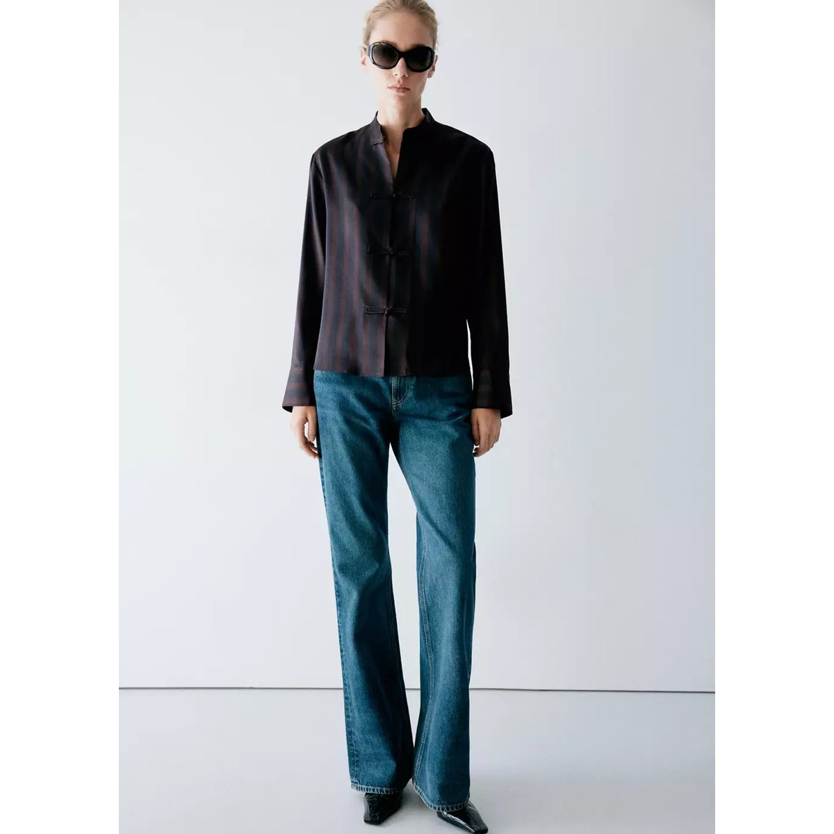 Blouse à rayures avec brandebourgs bleu marine foncé, MANGO