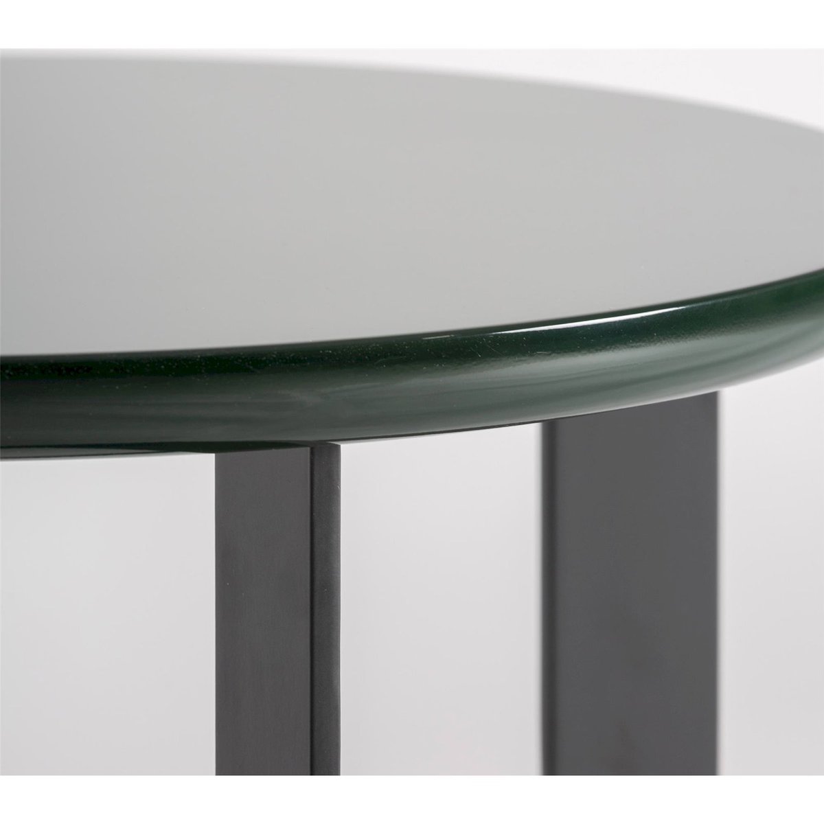 Table d'appoint contemporaine en bois vert laqué et noir, RECOLLECTION