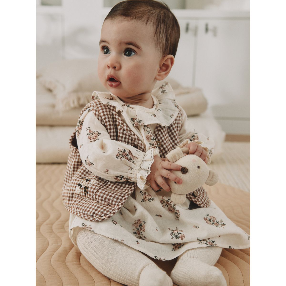 Ensemble robe, gilet et collant, 3 pièces écru à imprimé fleurs, NEXT
