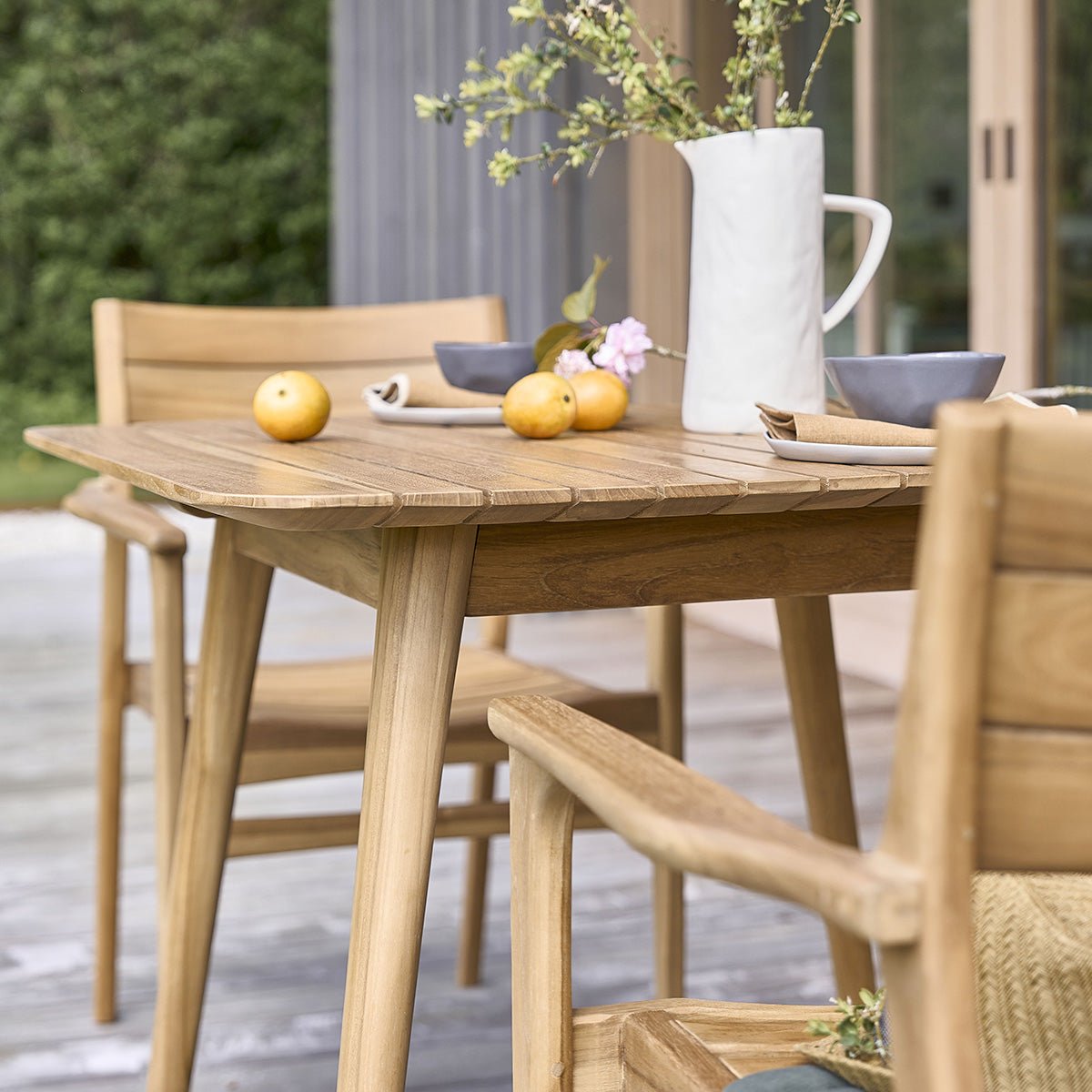 Salon de jardin en teck massif 2/4 places APRIL naturel, BERAH GETAH