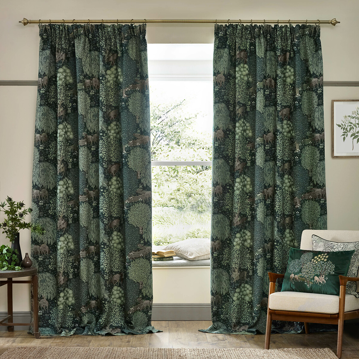 The Brook Jacquard Pencil Pleat Curtains forest green, MORRIS & CO.