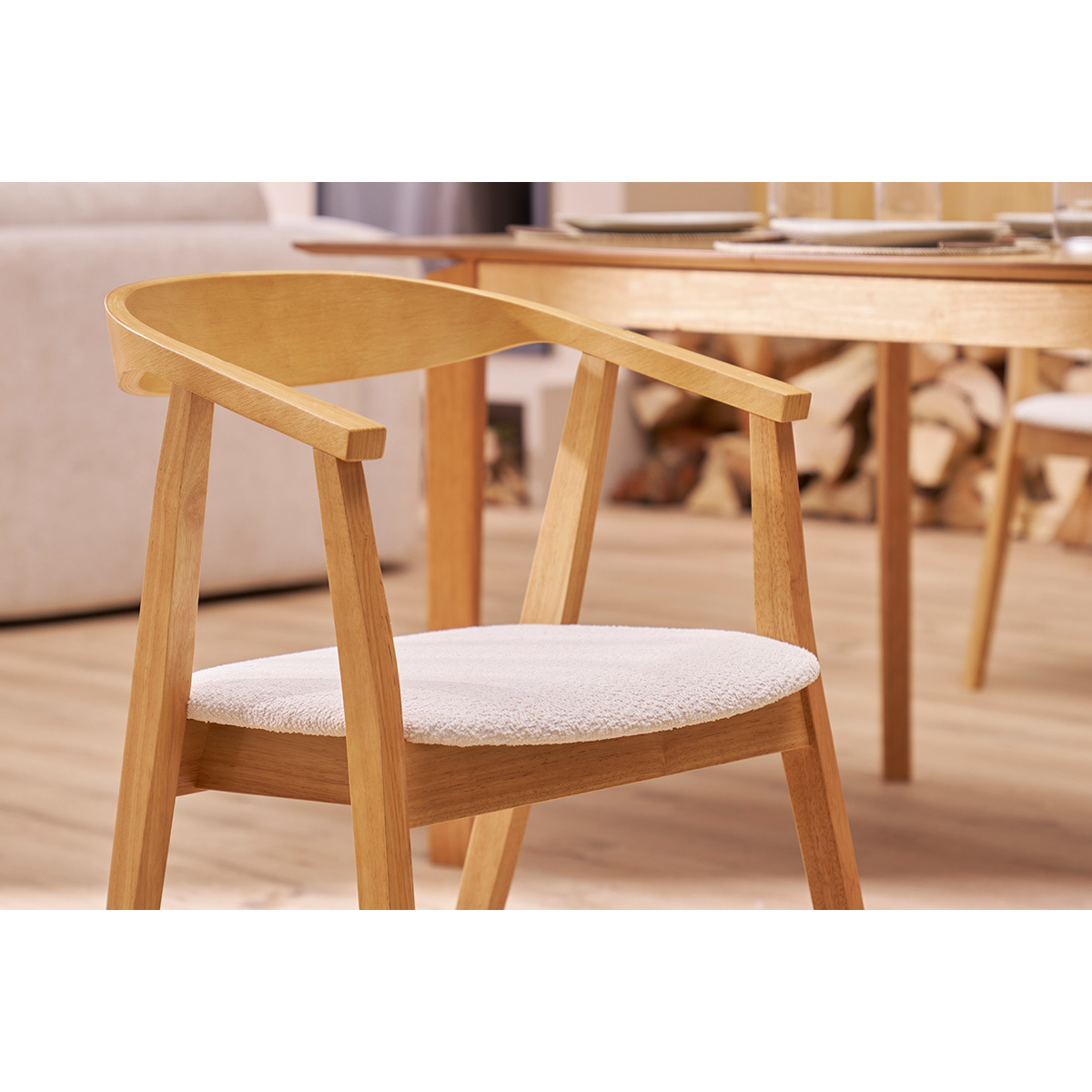 Chaises scandinaves bois clair et tissu effet laine bouclée blanc (lot de 2) BAHIA blanc, MILIBOO