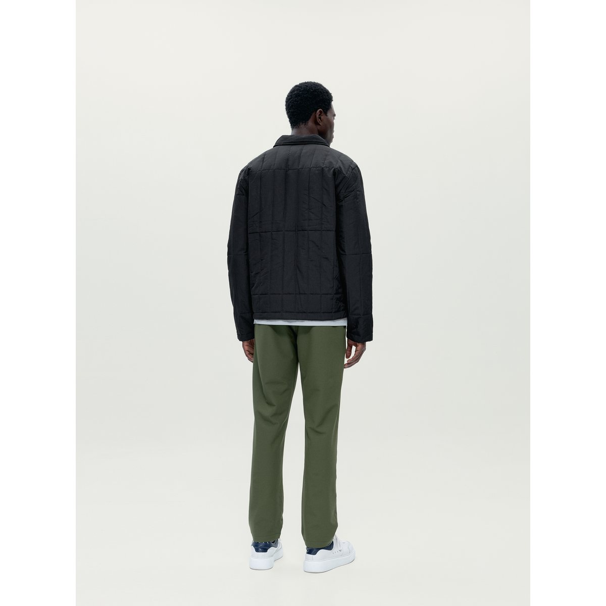 Manteau de sport homme Misuri Toucher doux fermeture éclair noir profond, BORN