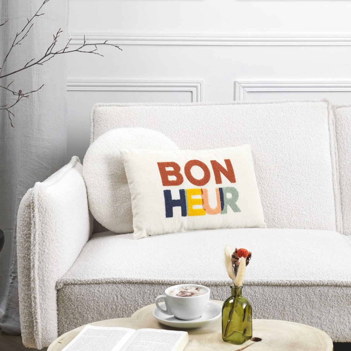 Coussin avec bouclette 30x50 BONHEUR multicolore, DECORATIE