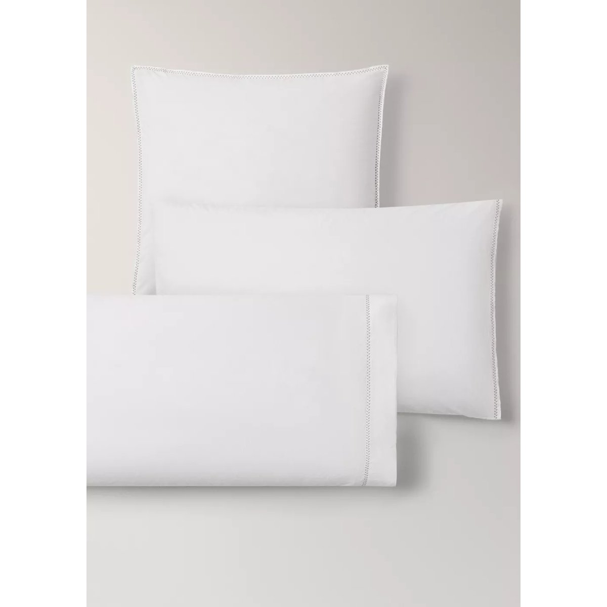 Taie d’oreiller percale de coton lavé surpiqûres zigzag 50x75 cm blanc cassé, MANGO HOME