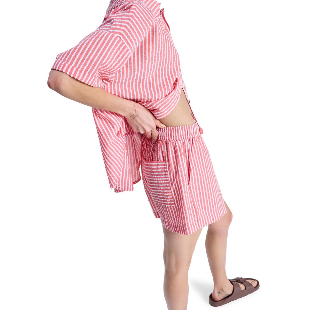 Short de plage LEKEITIO BREAK HIGH STRIPE. rouge hibiscus sunrise stripe, ROXY