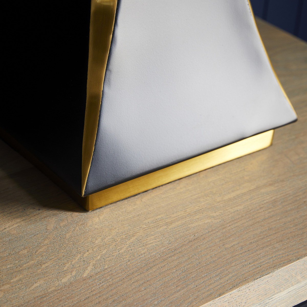 Lampe en métal noire et doré H 62cm - VALERY noir, SIGNATURE