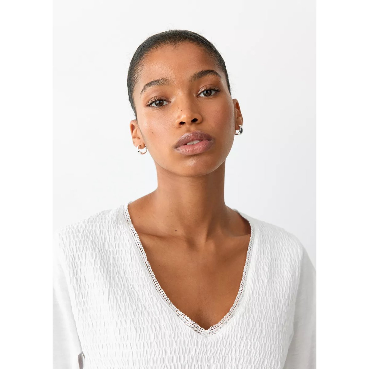 T-shirt col V froncé blanc cassé, MANGO TEEN