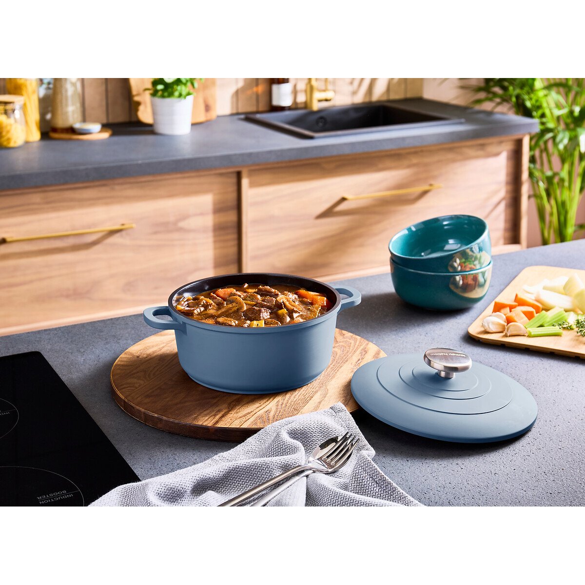 20cm Cast Aluminium Casserole Dish blue, MORPHY RICHARDS