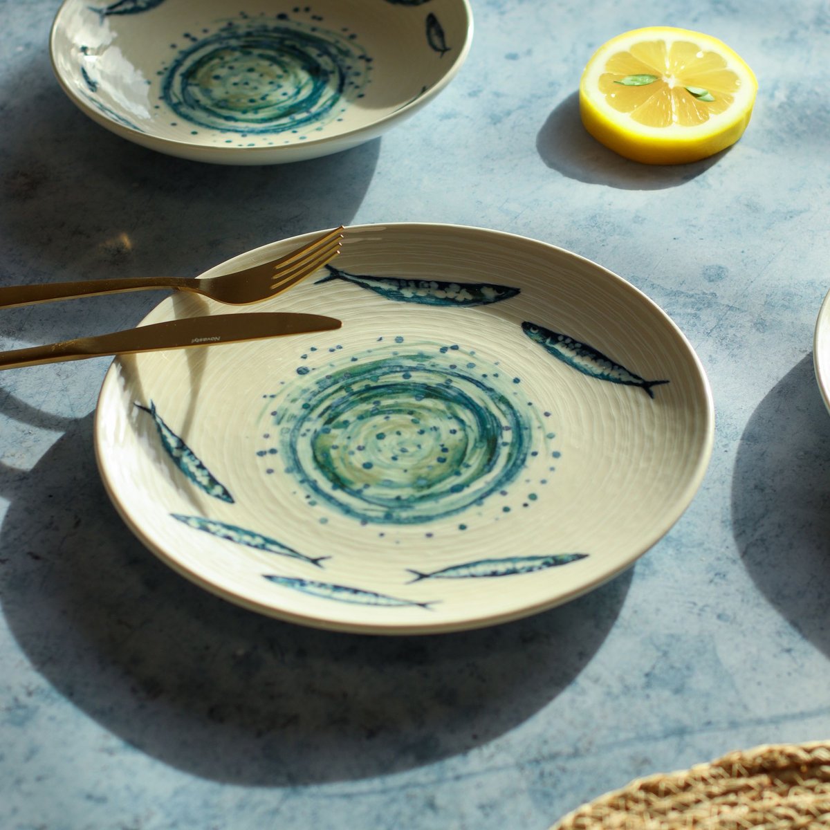 Lot de 6 assiettes plates en faïence 27cm, SARDINE blanc-bleu, NOVASTYL