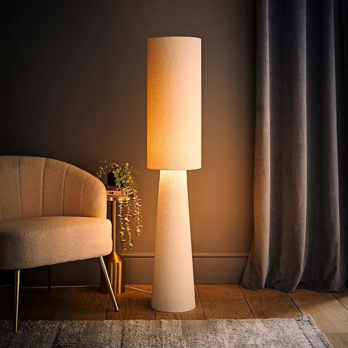 Allie Boucle Fabric Midi Floor Lamp white, ÉDITÉ