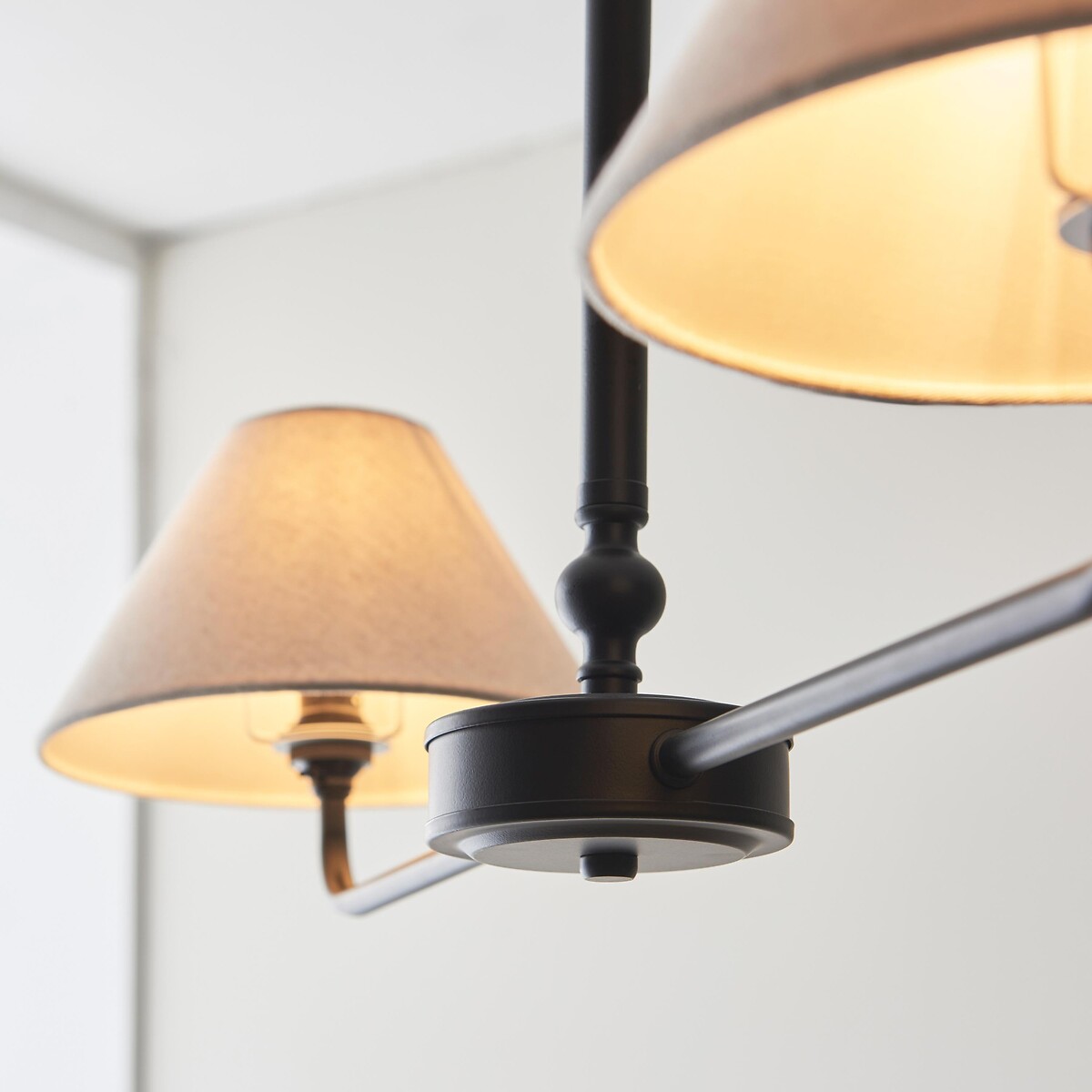 Lilith 2-Light Pendant Light with Tapered Shades black, ÉDITÉ