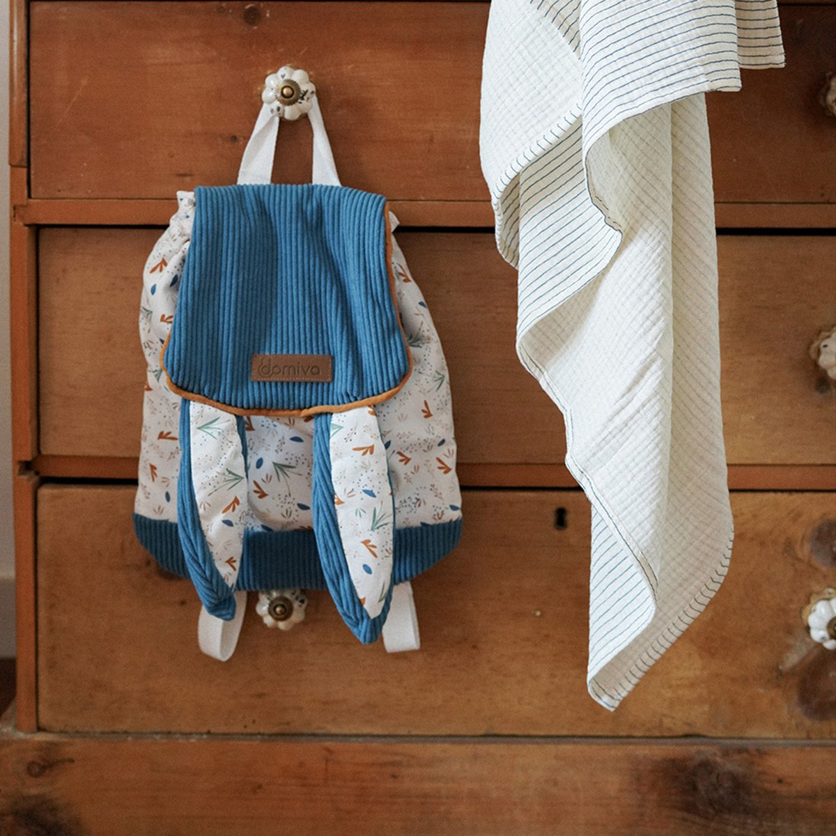 Sac à dos bébé avec bretelles réglables bleu, DOMIVA