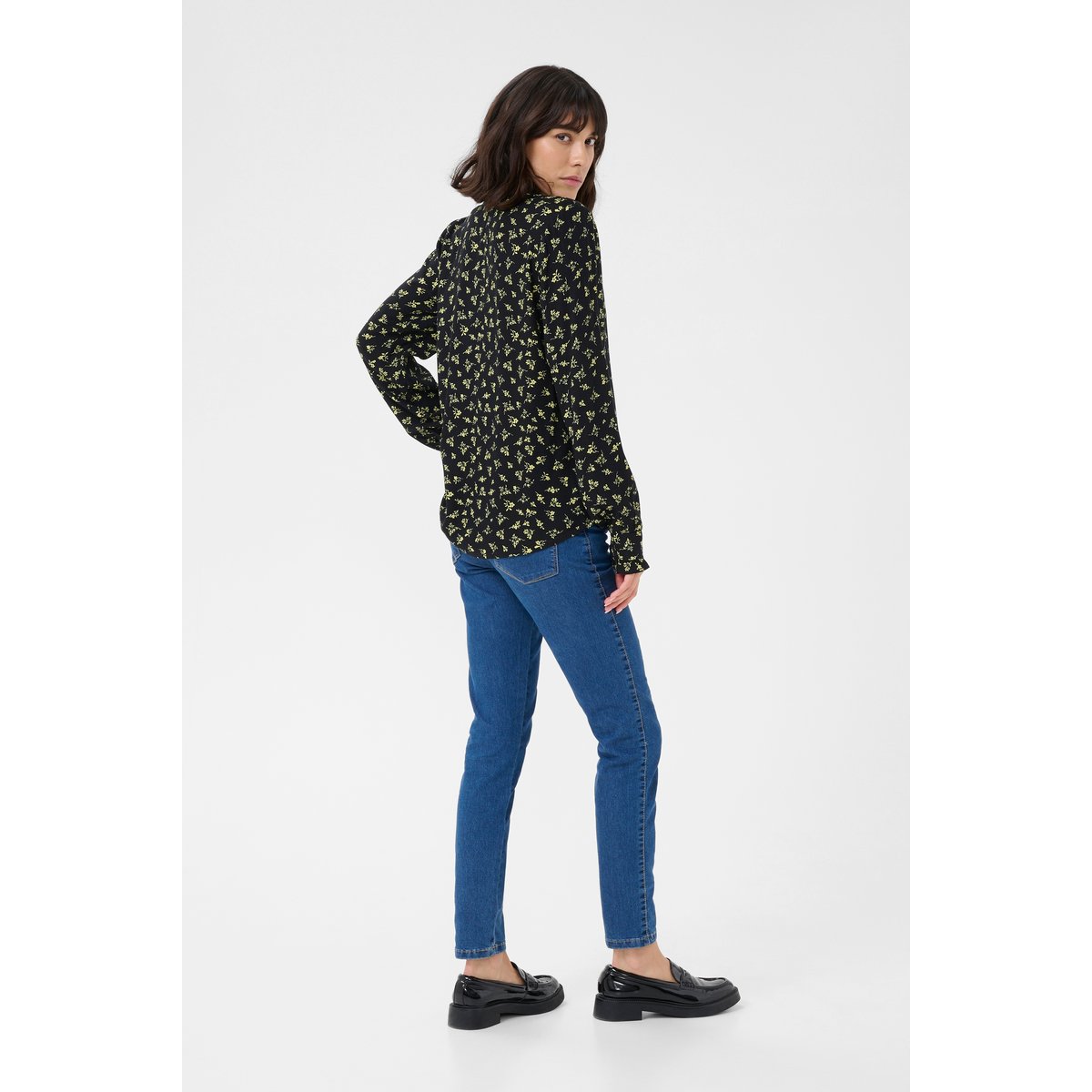Blouse with long sleeve noir/vert floral black/green lettuce ditzy, KAFFE