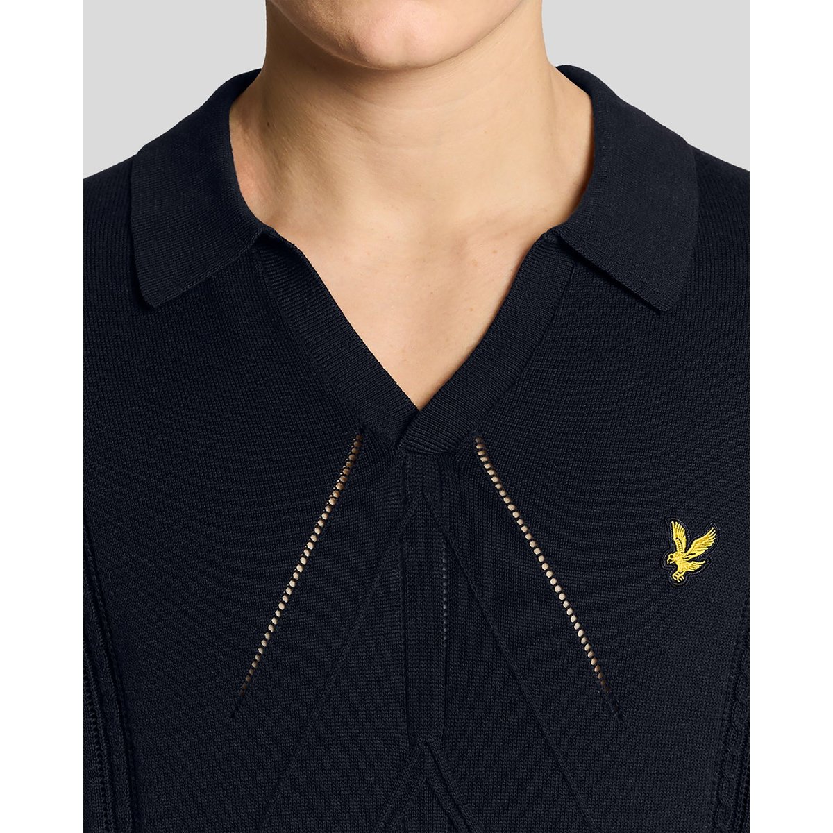 Polo col ouvert à losanges en maille bleu foncé marine, LYLE & SCOTT