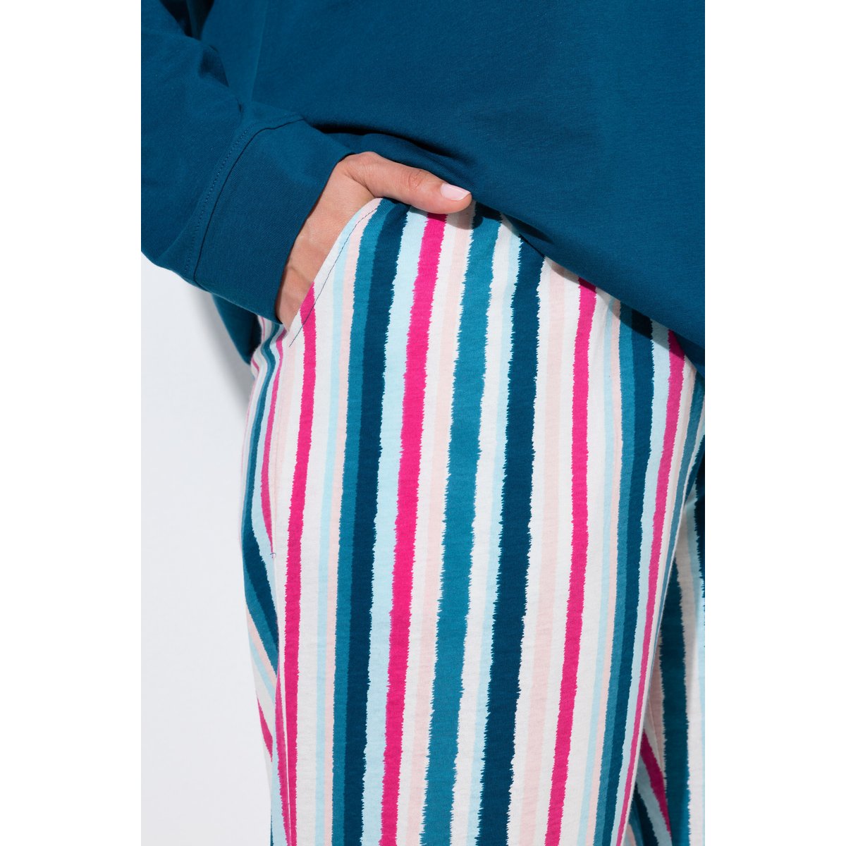Pyjama décolleté rond et manches longues pétrole foncé, ULLA POPKEN