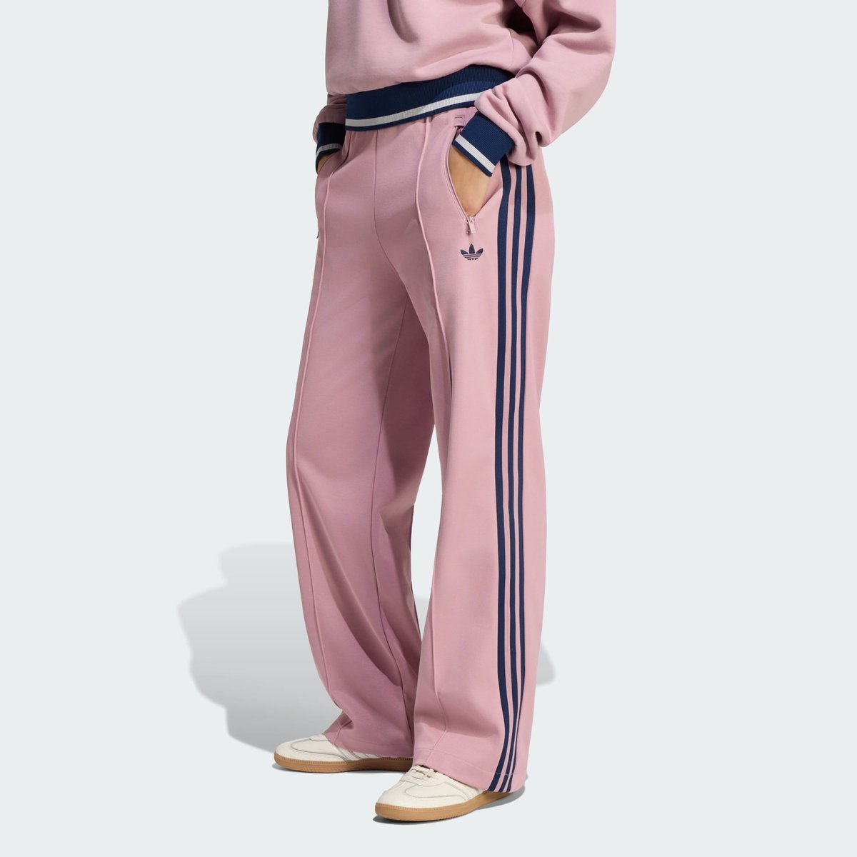 Pantalon De Survêtement Classic Pantalon De Survêtement Classic magic mauve / night indigo, adidas Originals