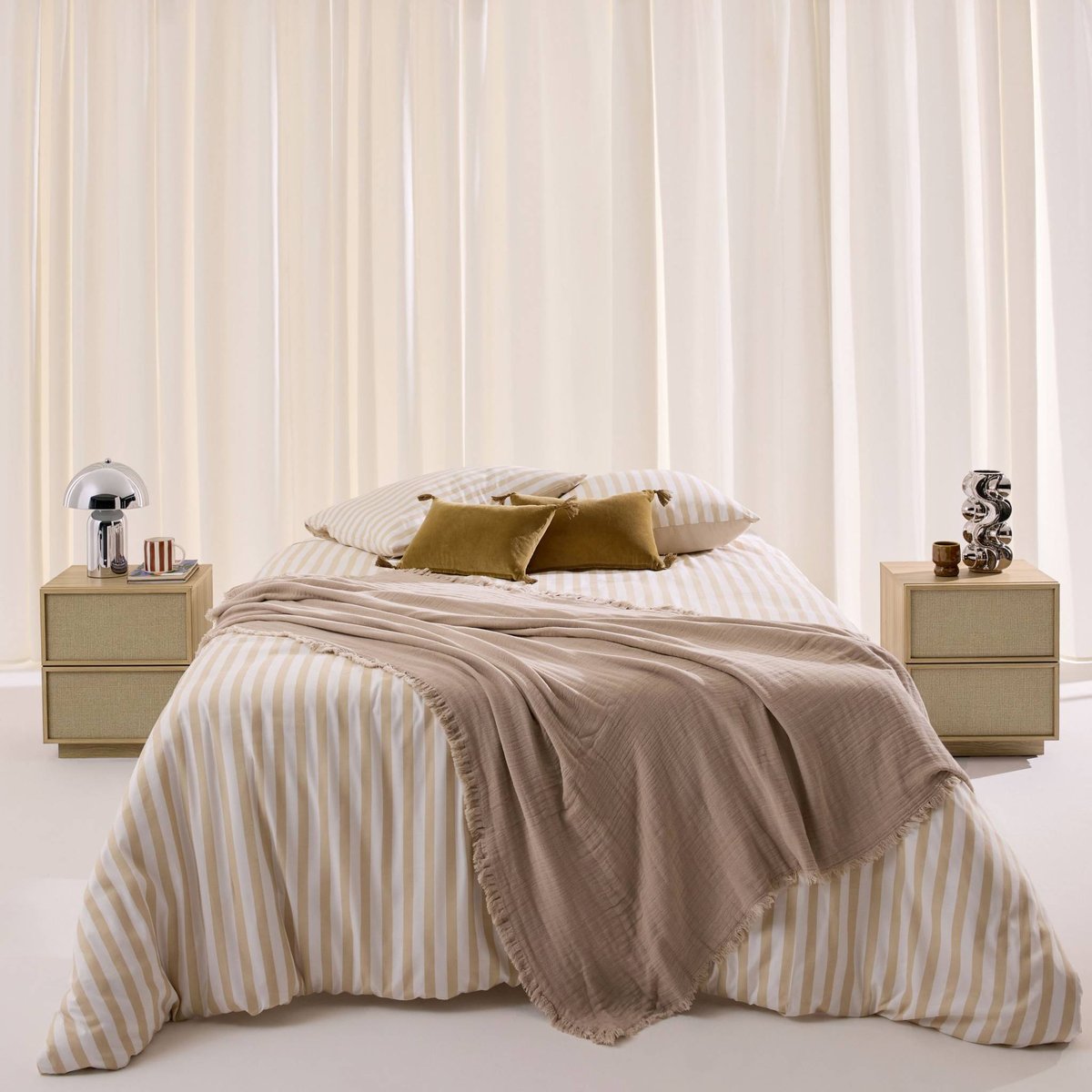 Table de chevet décor bois et tissu 2 tiroirs (lot de 2) KUBA naturel, SWEEEK
