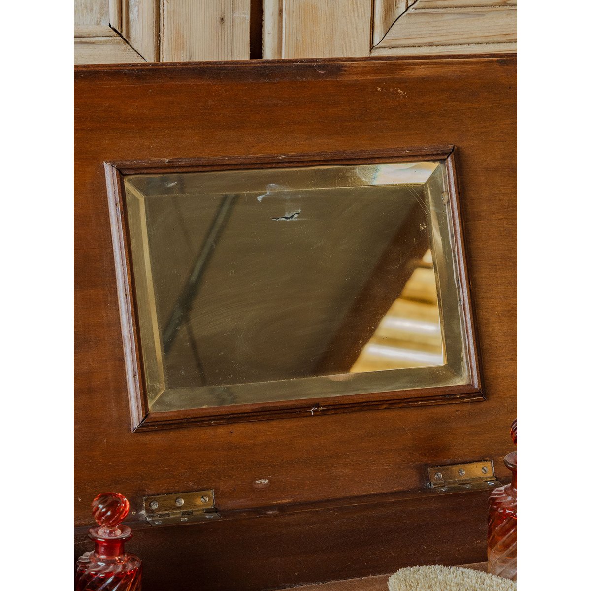 Coiffeuse en bois Louise N°295 - Bon état bois clair, DEBONGOUT