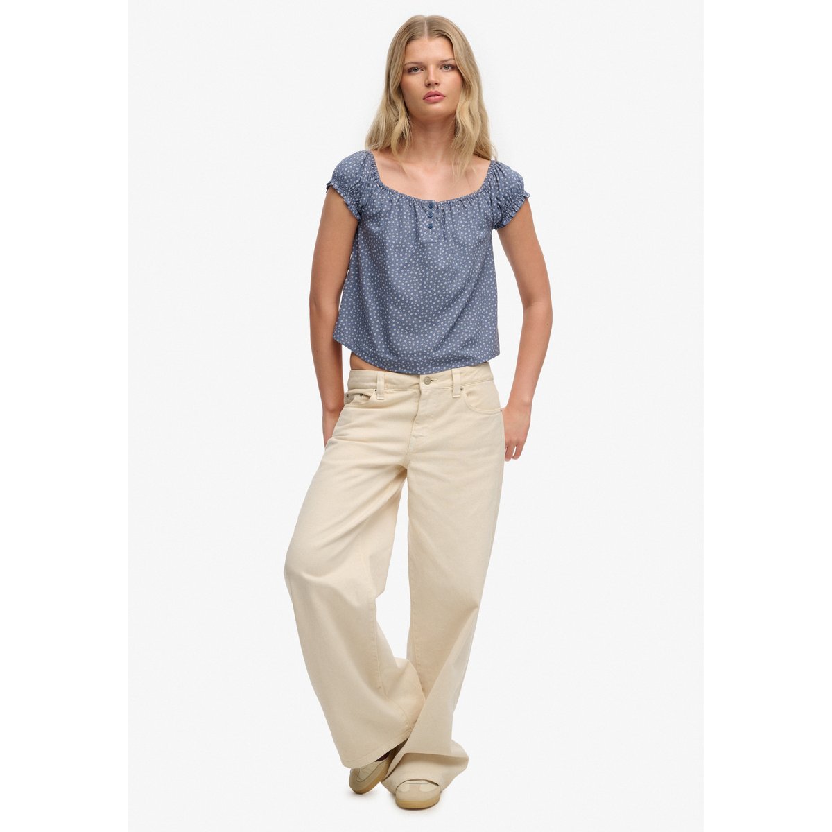 Top tissé à manches courtes et demi-boutonnage cœurs petites fleurs bleu marée, SUPERDRY