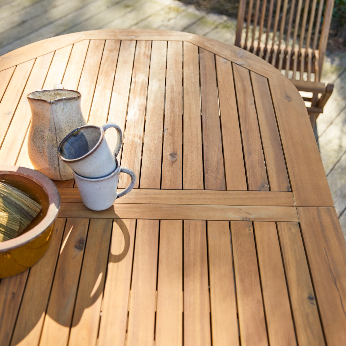 Ensemble table et chaises de jardin en Acacia massif, CAPRI marron, TIKAMOON