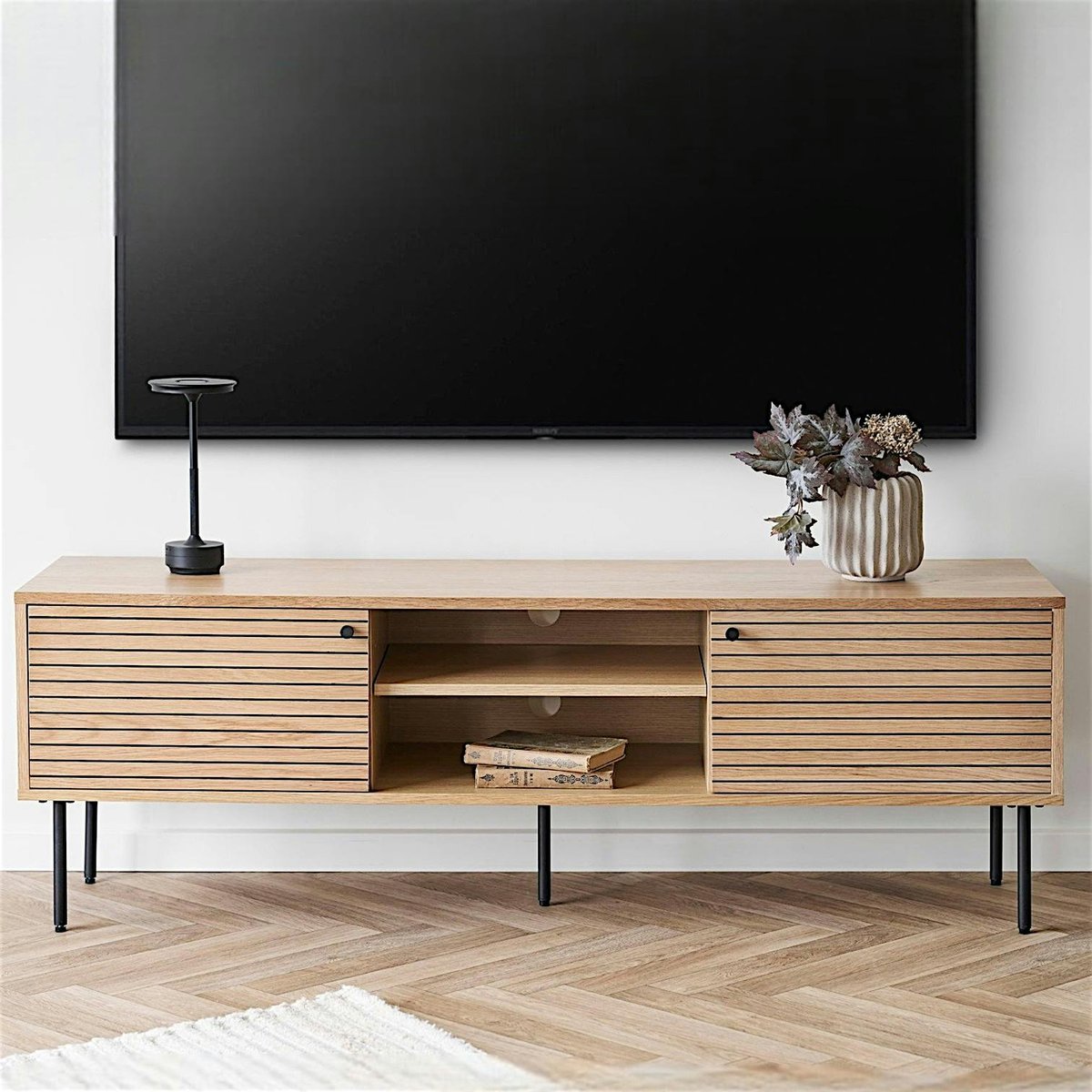Meuble TV 2 portes effet rainuré décor clair ASSENS bois naturel, PIER IMPORT