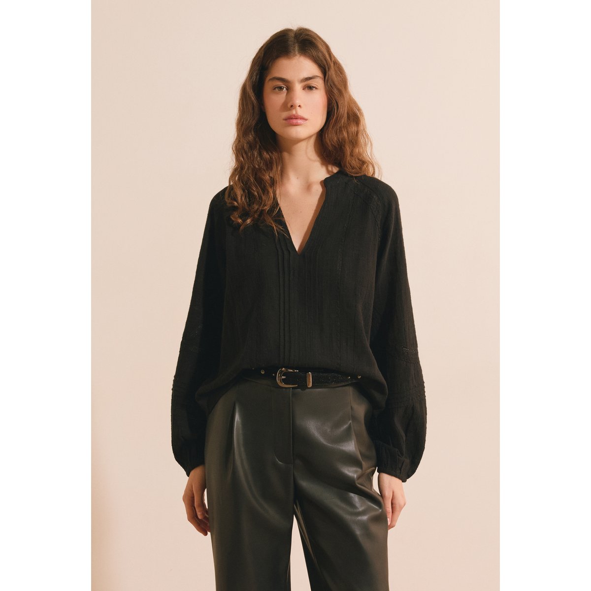 Blouse col V en coton BARBARA noir, ETAM