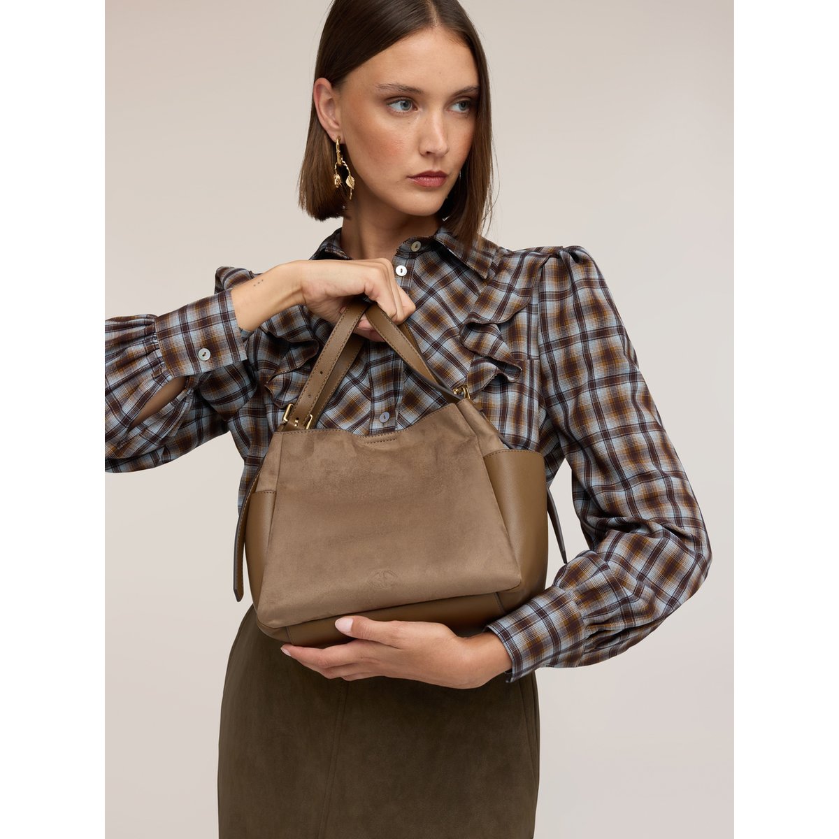 Sac seau avec bandoulière marron, MOTIVI