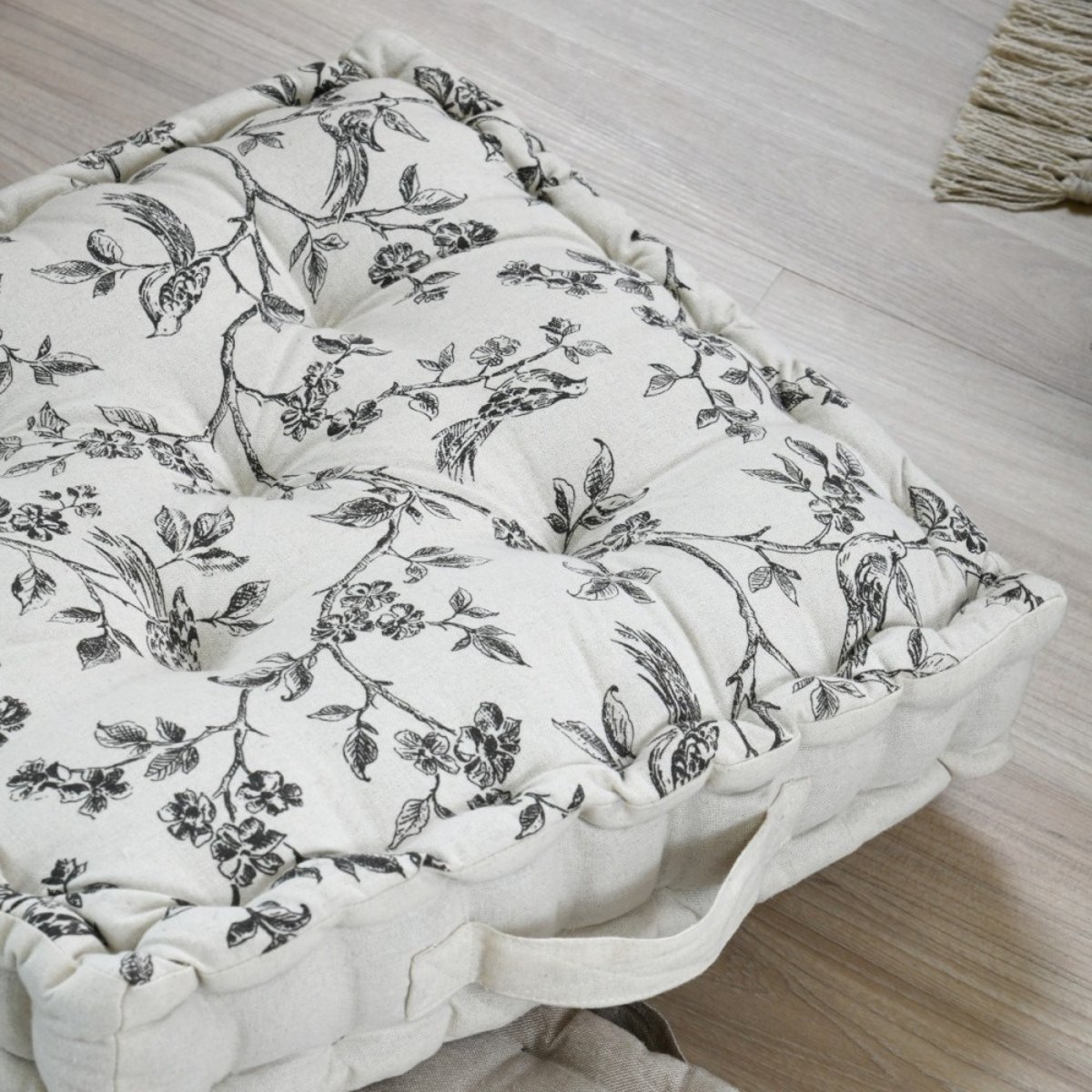 Coussin de sol 45x45x10  CLARINE beige, DECORATIE