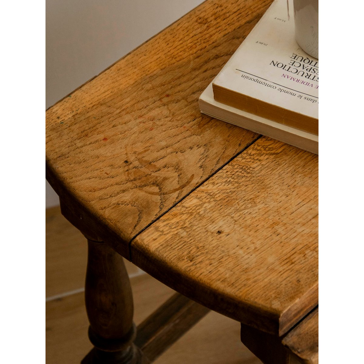 Table basse à rabats Léonie N°1147 - Bon état bois foncé, DEBONGOUT
