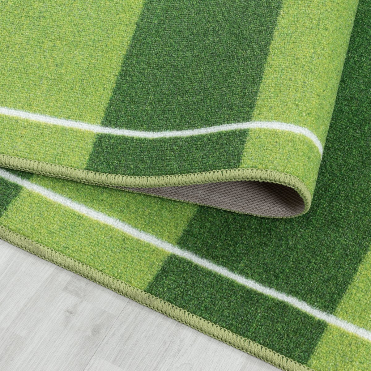 Tapis enfant terrain de foot PLAY vert, NAZAR RUGS