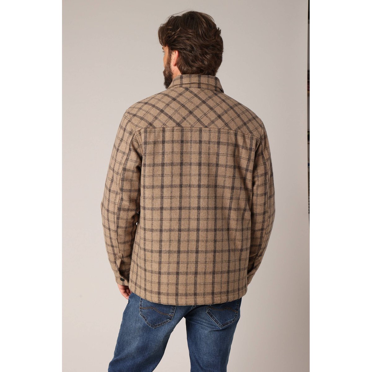 Surchemise en laine à carreaux, coupe droite, avec poches plaquées
 KAIDO taupe, DEELUXE