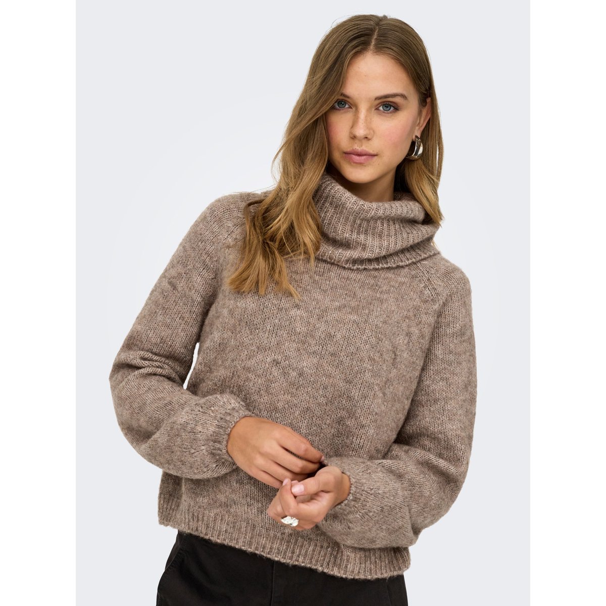 Pull En Maille toasted coconut 1, ONLY