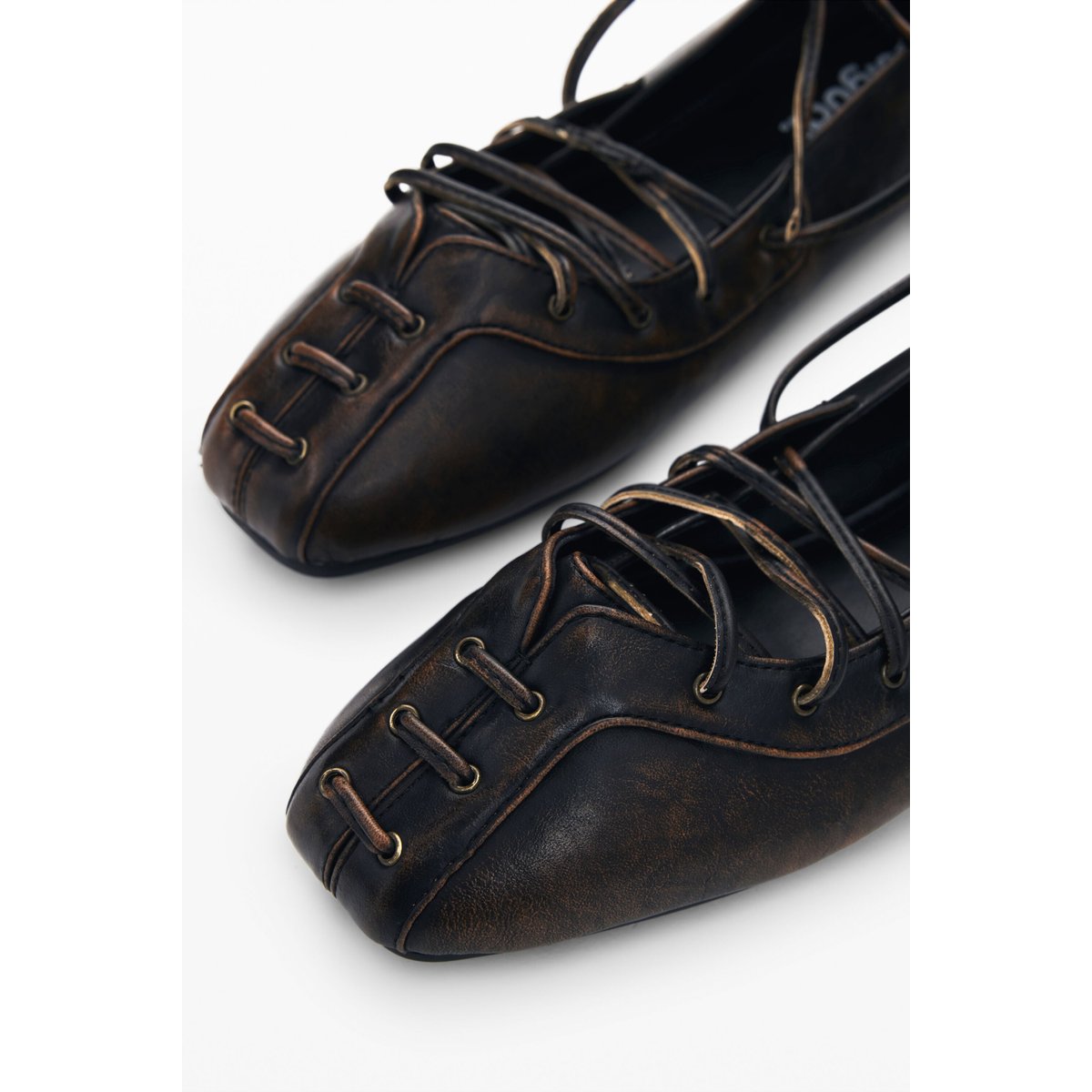 CHAUSSURE PLATE NOIRE noir, DESIGUAL