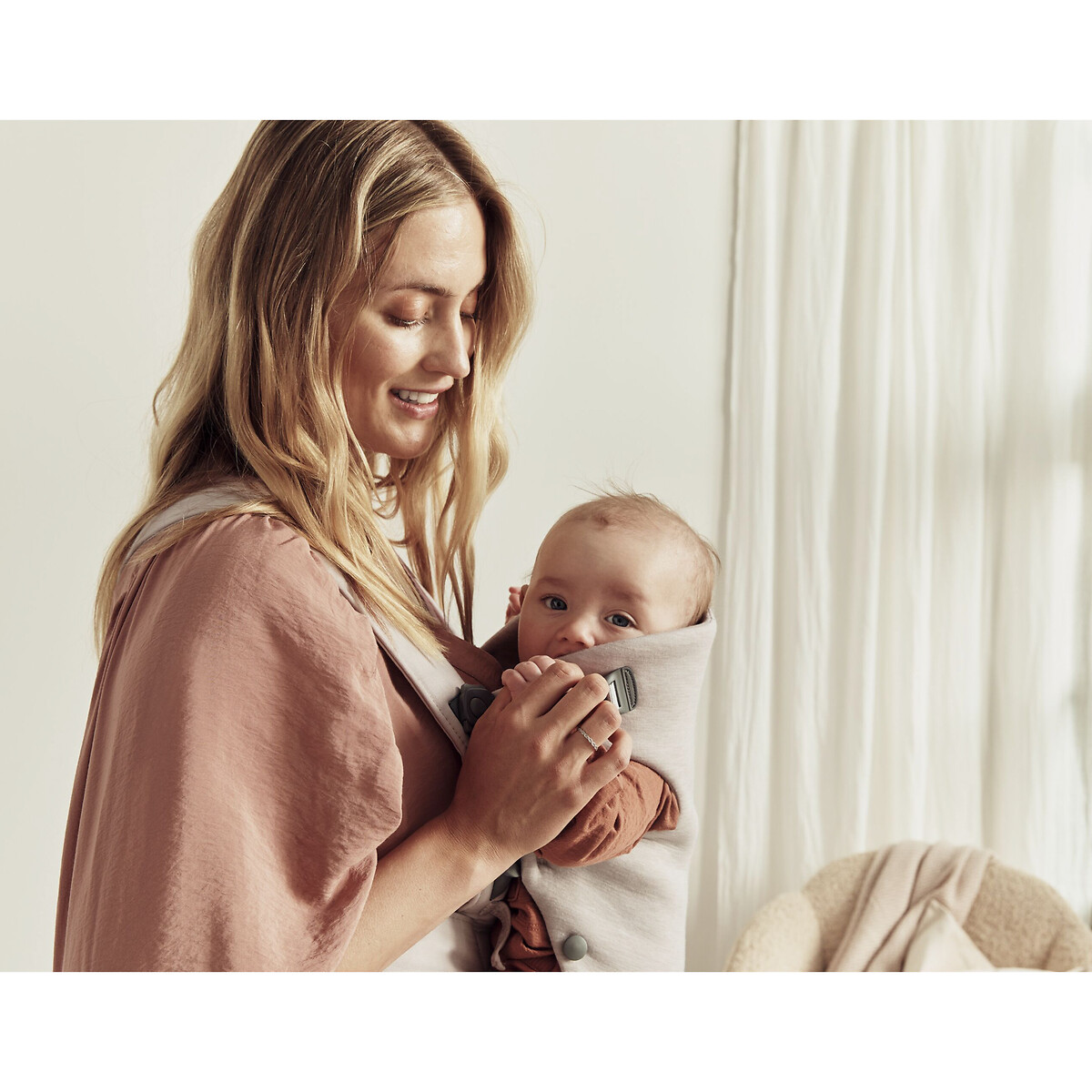 Porte bébé mini jersey 3D beige clair, BABYBJORN