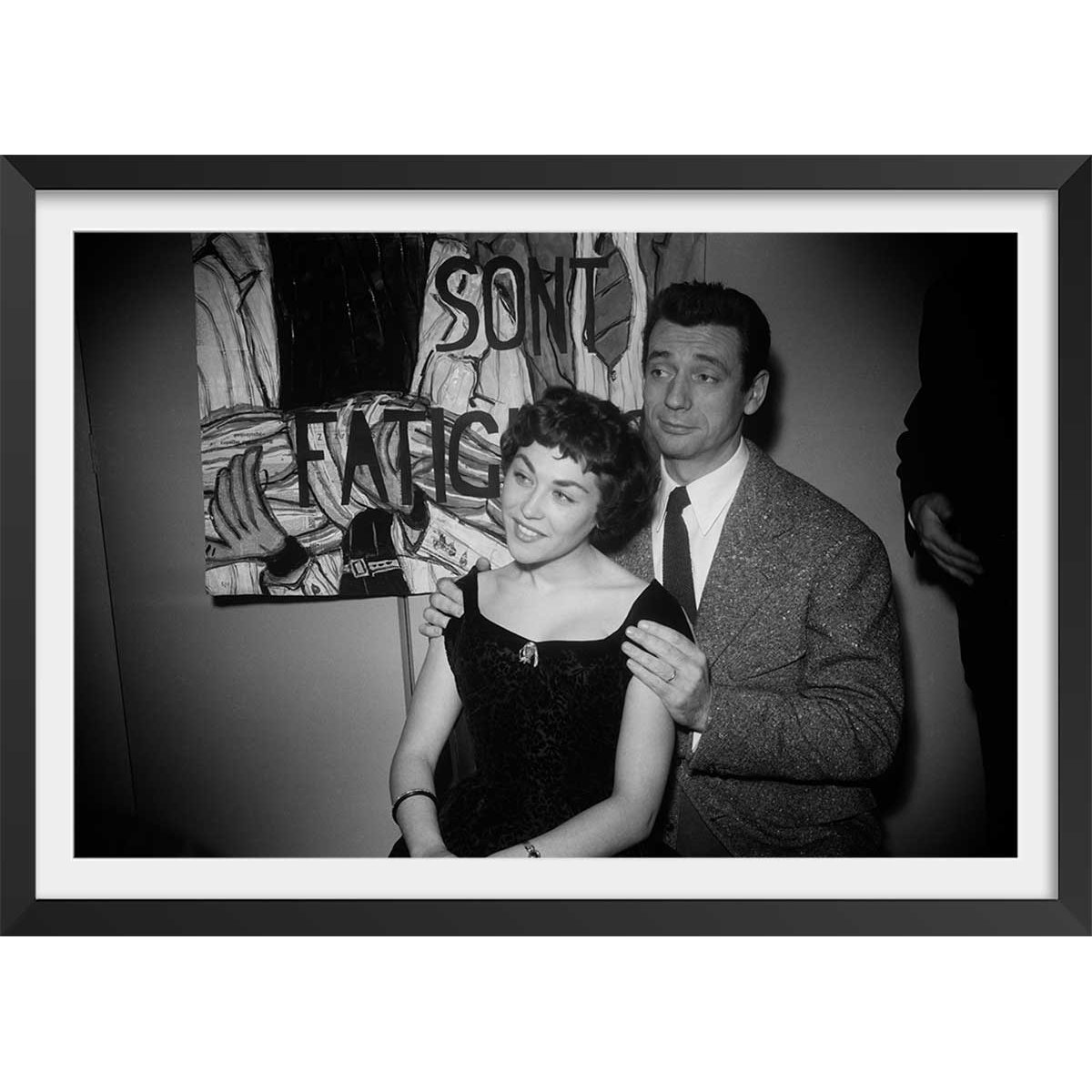 Affiche photo d'acteurs - Yves Montand et Elisabeth Manet , 1955 affiche + cadre en bois - noir, HEXOA