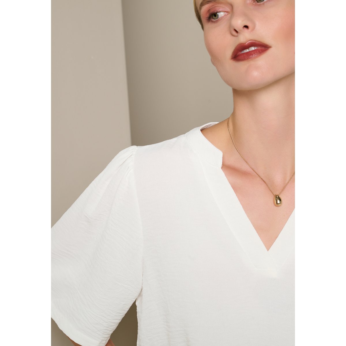 Blouse col v blanc, LOLALIZA