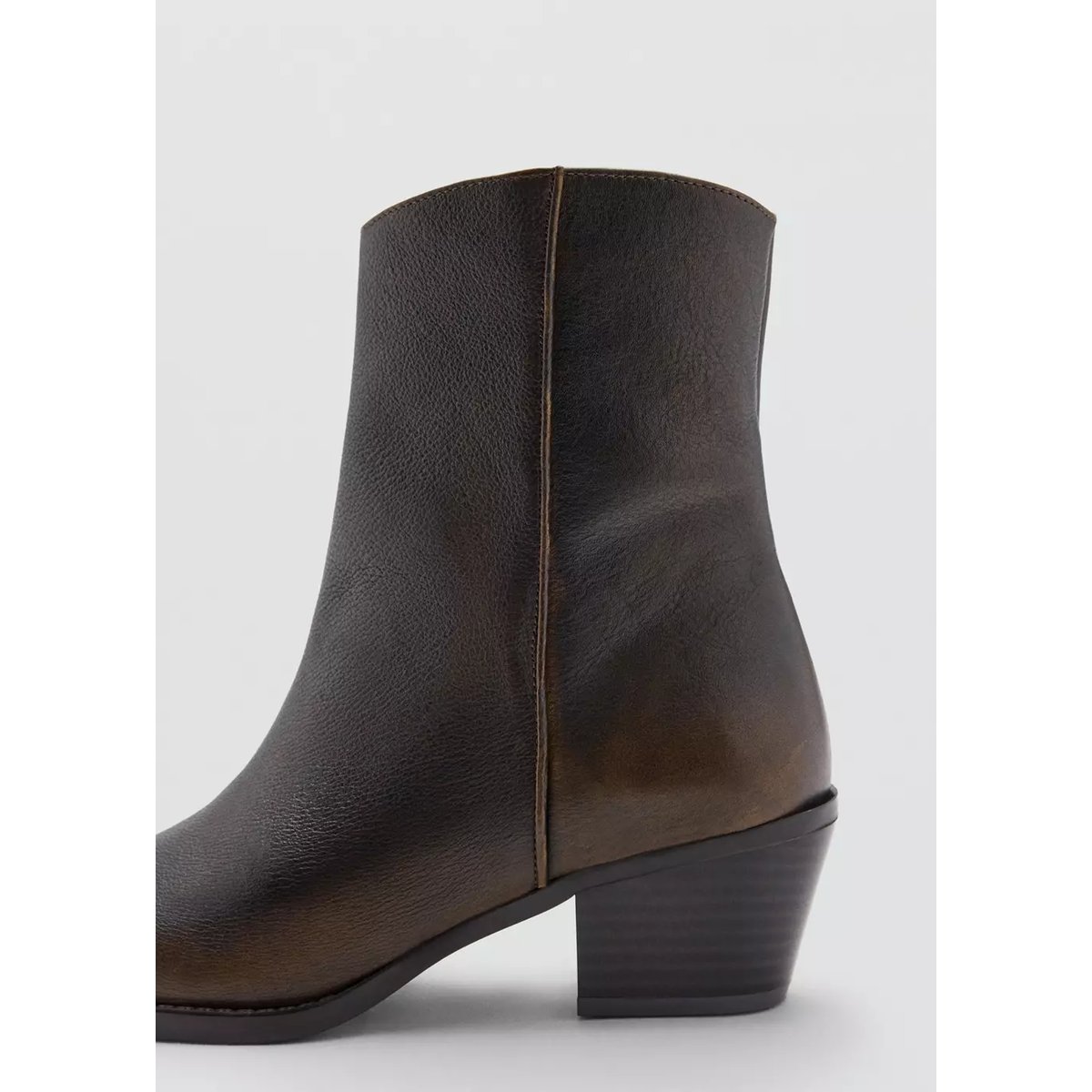 Bottine en cuir effet vieilli chocolat, MANGO