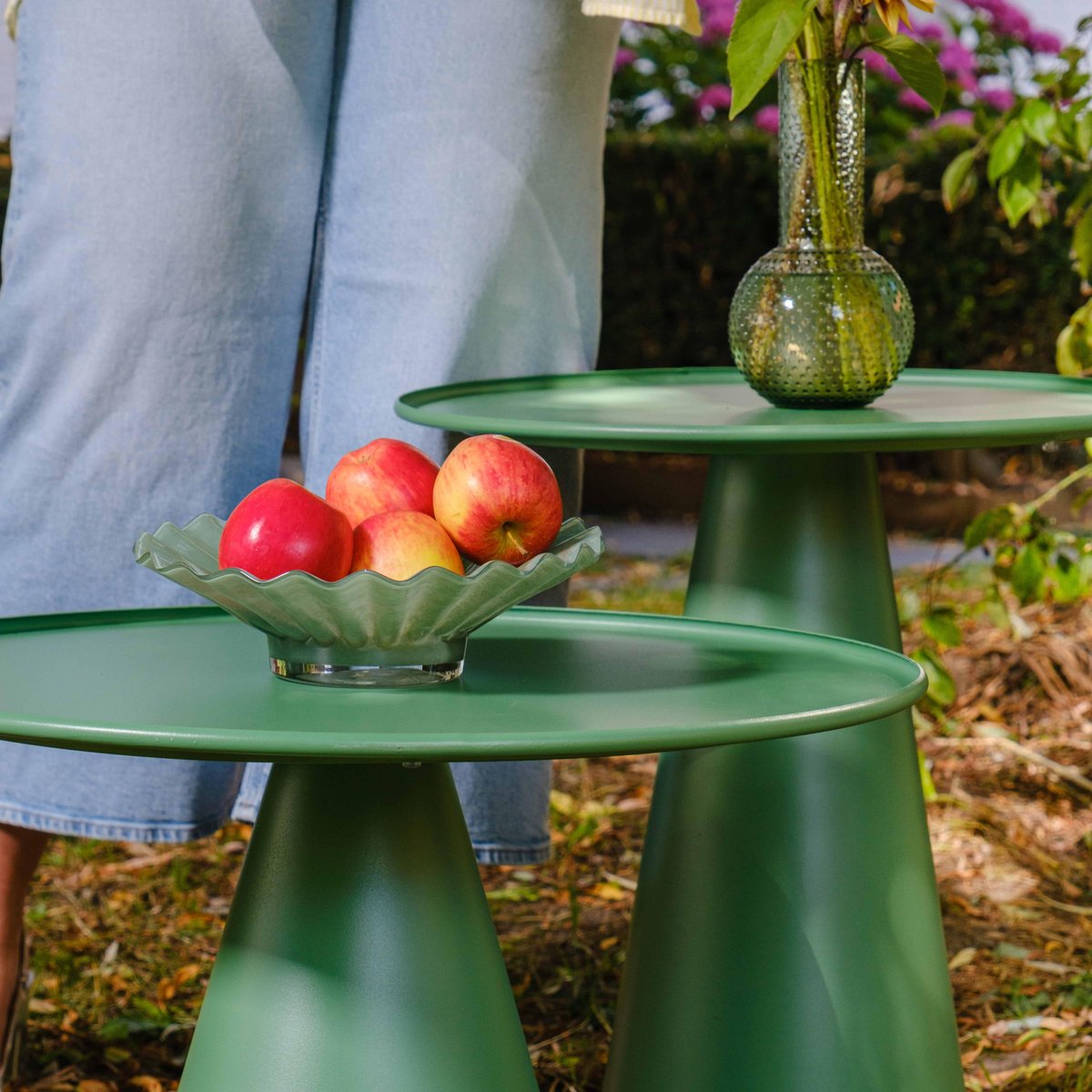 Lot de 2 tables basses rondes en acier, GOMBA vert cactus, OVIALA