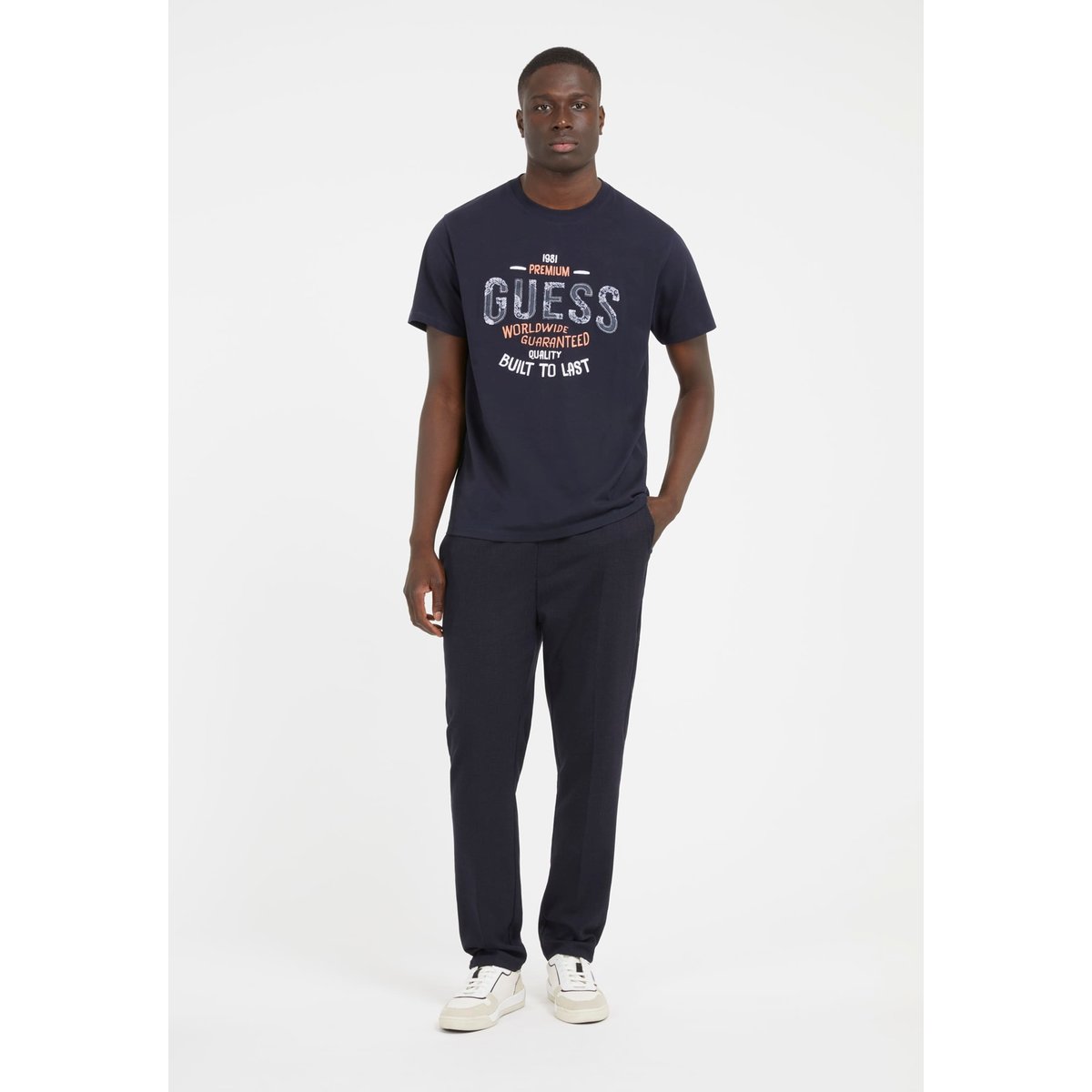 Pantalon Droit Taille Moyenne bleu foncé, GUESS