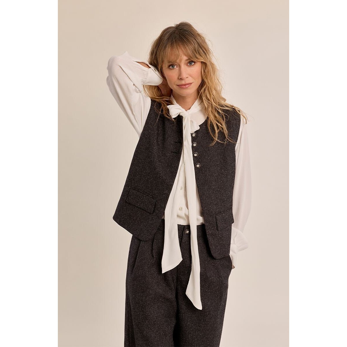 Gilet de costume col rond noir, MOLLY BRACKEN